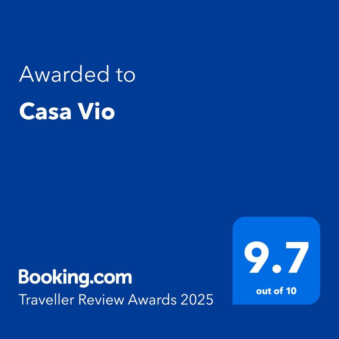 Casa Vio Guest House Nehoiu Exterior photo